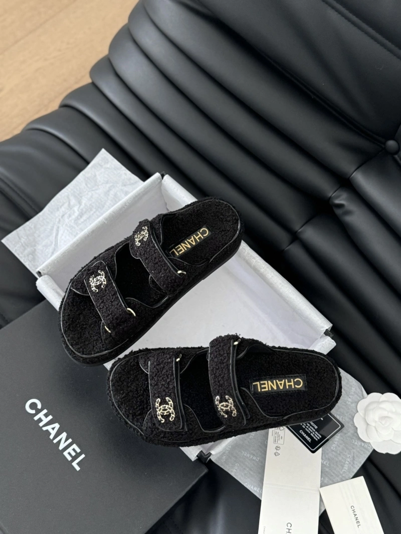 Chxnxl Sandals Bright 126266