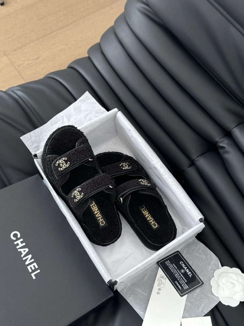 Chxnxl Sandals Bright 126266