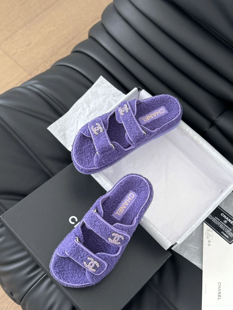 Unique Chxnxl Sandals 126246