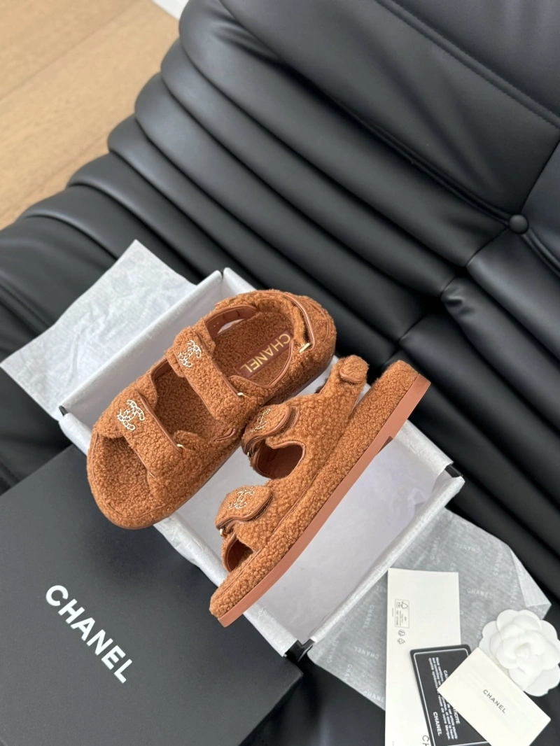 Resilient Chxnxl Sandals 126243