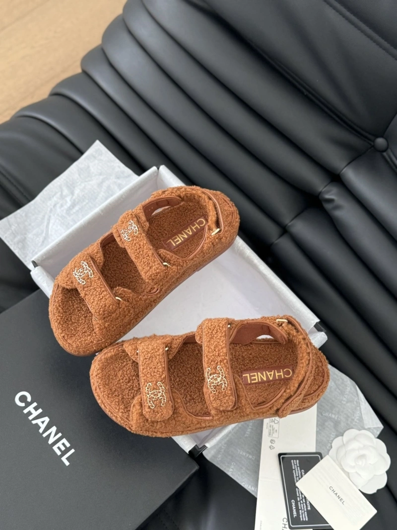 Resilient Chxnxl Sandals 126243