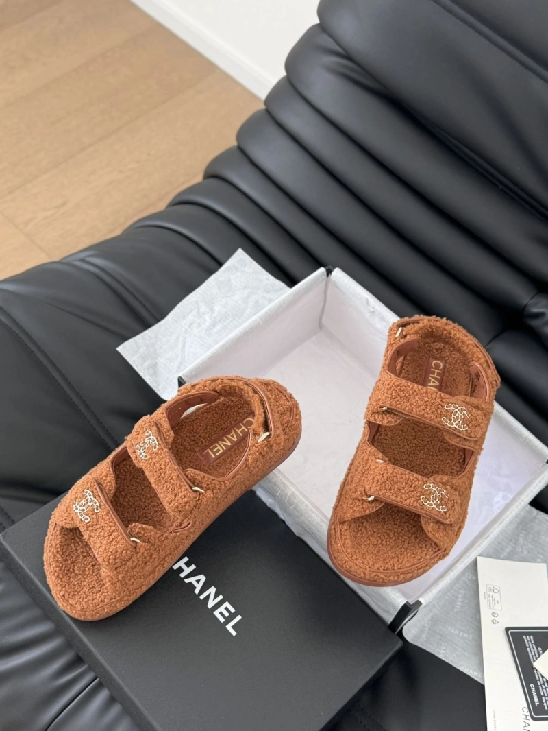 Resilient Chxnxl Sandals 126243