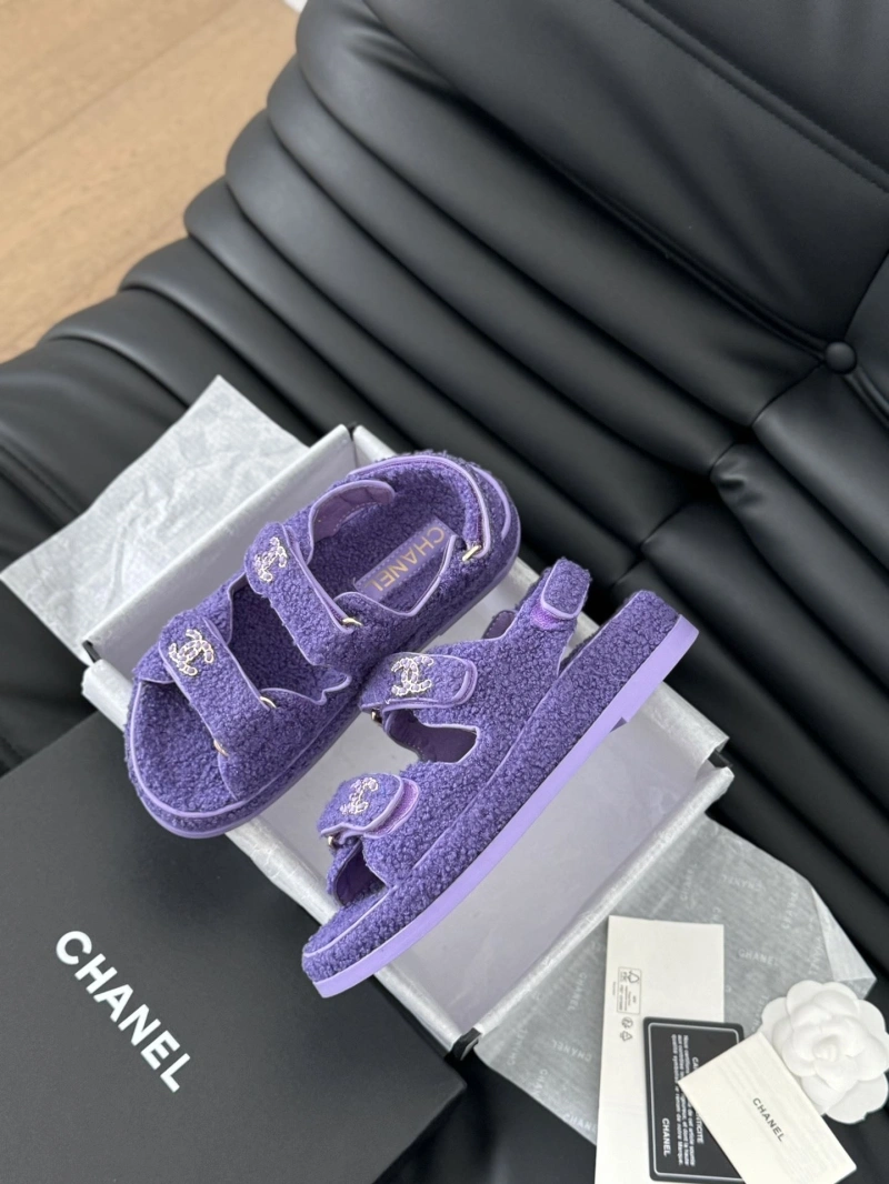 HighQuality Chxnxl Sandals 126240