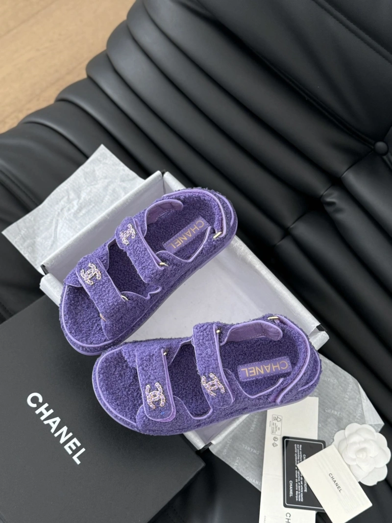 HighQuality Chxnxl Sandals 126240