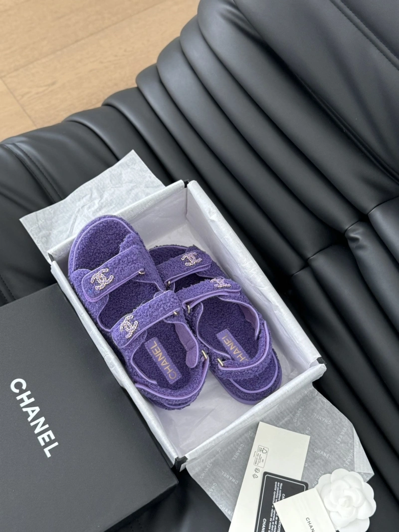 HighQuality Chxnxl Sandals 126240