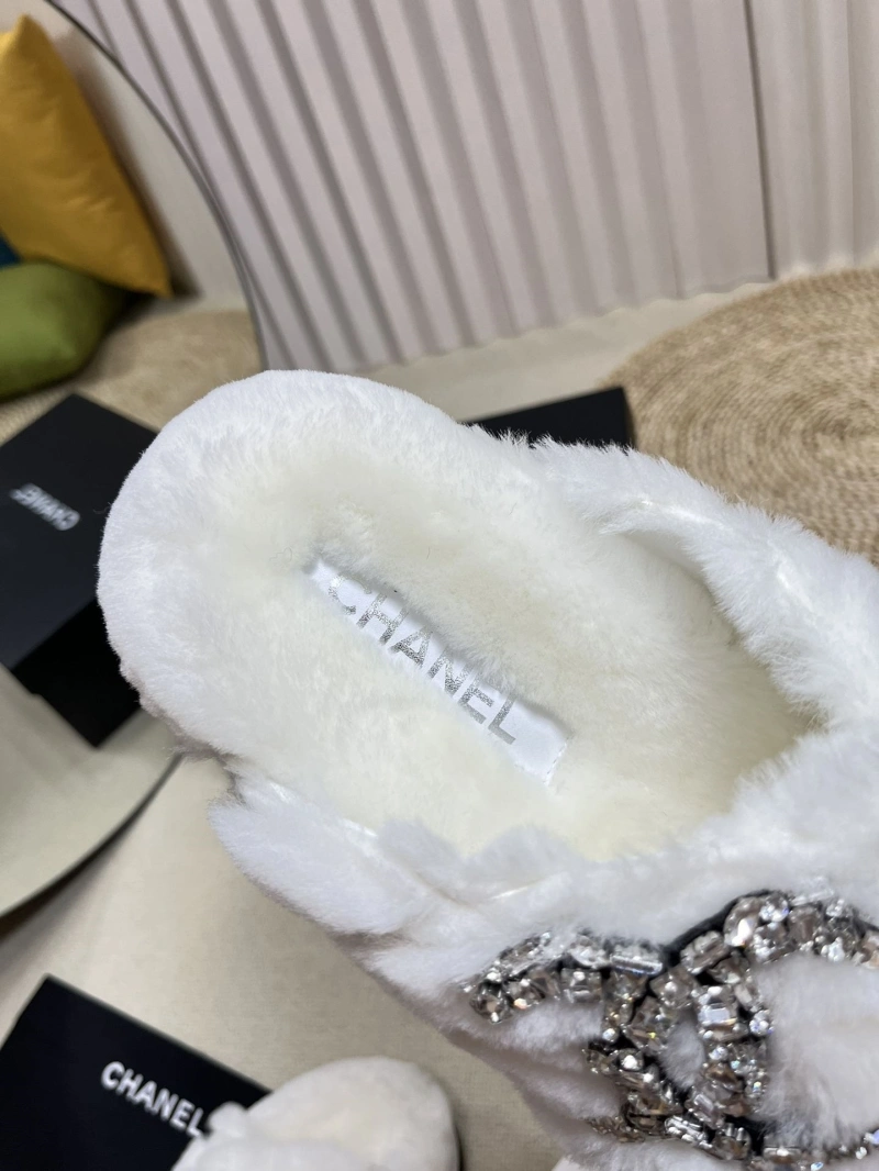 NewStyle Chxnxl Slippers 126135