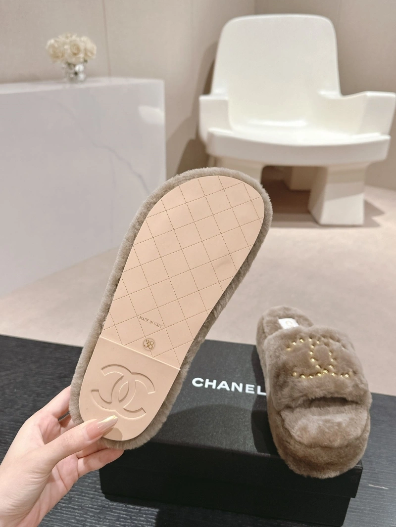 Affordable Chxnxl Slippers 126115