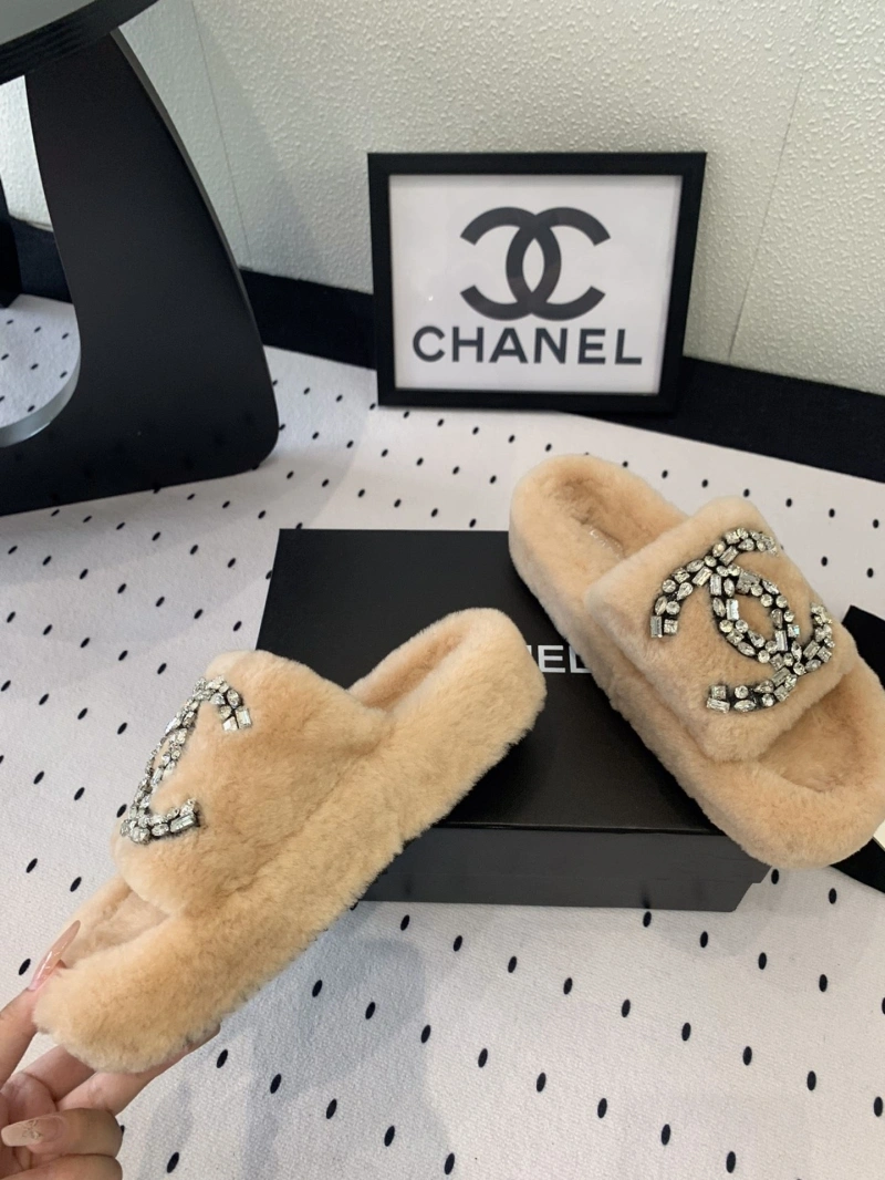 Chxnxl Slippers EyeCatching 126104
