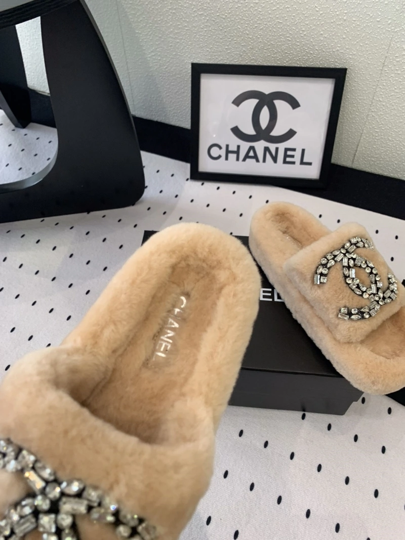 Chxnxl Slippers EyeCatching 126104