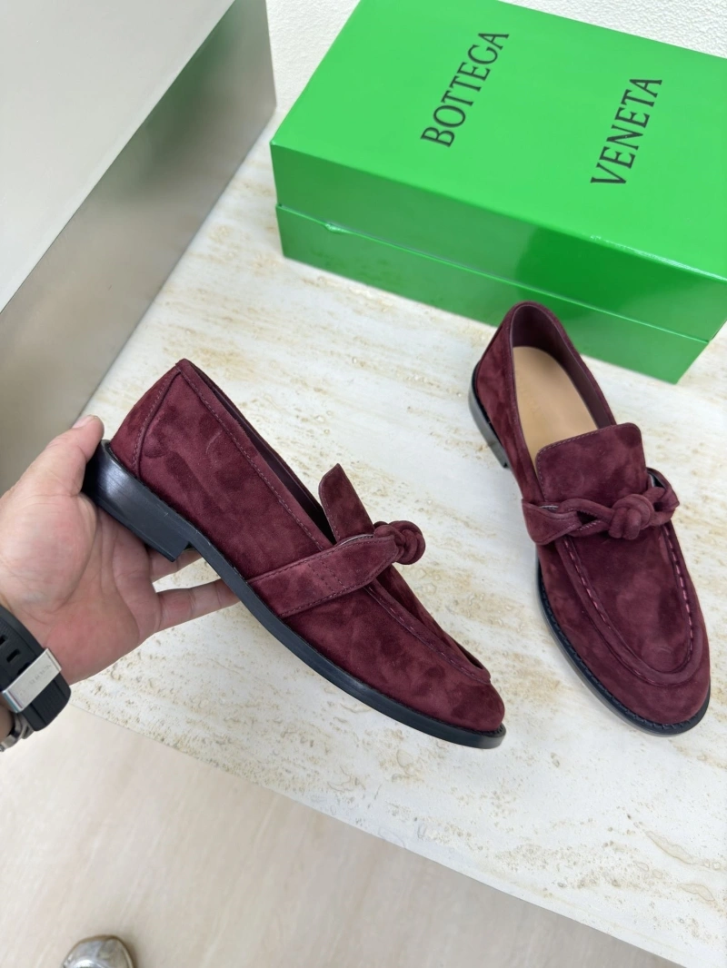 Cozy Bxttxga Vxnxta Leather Shoes 113095