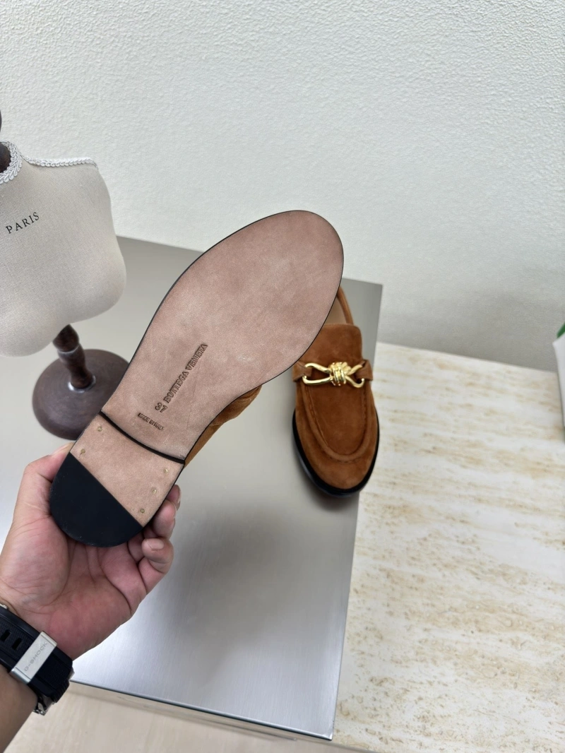 Breathable Bxttxga Vxnxta Leather Shoes 113098