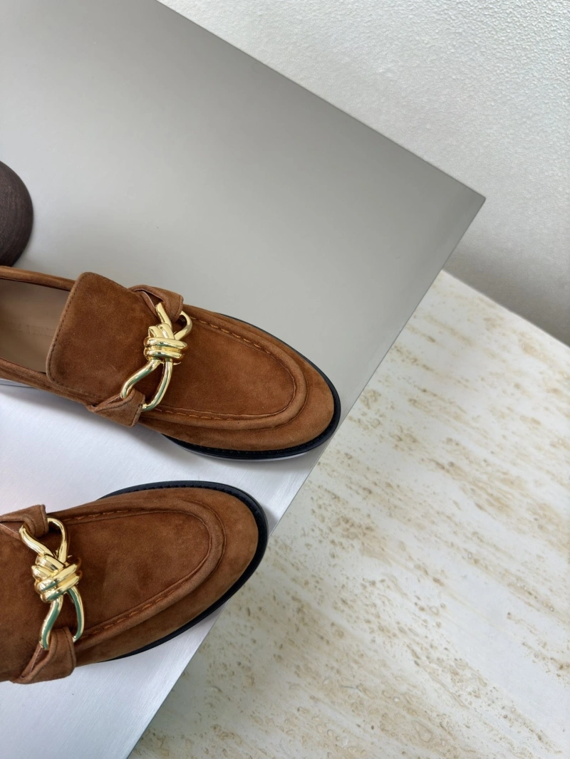 Breathable Bxttxga Vxnxta Leather Shoes 113098