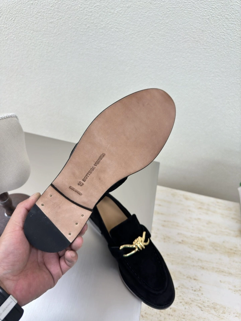 Stylish Bxttxga Vxnxta Leather Shoes 113083