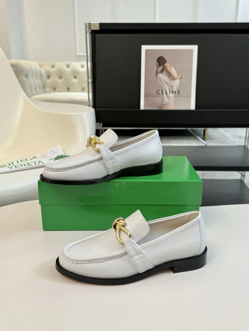 Bxttxga Vxnxta Leather Shoes Sleek 113082
