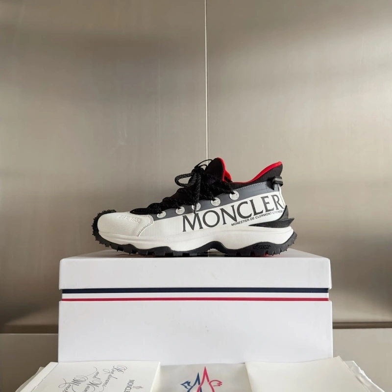 Resilient Mxnclxr Sneakers 197604