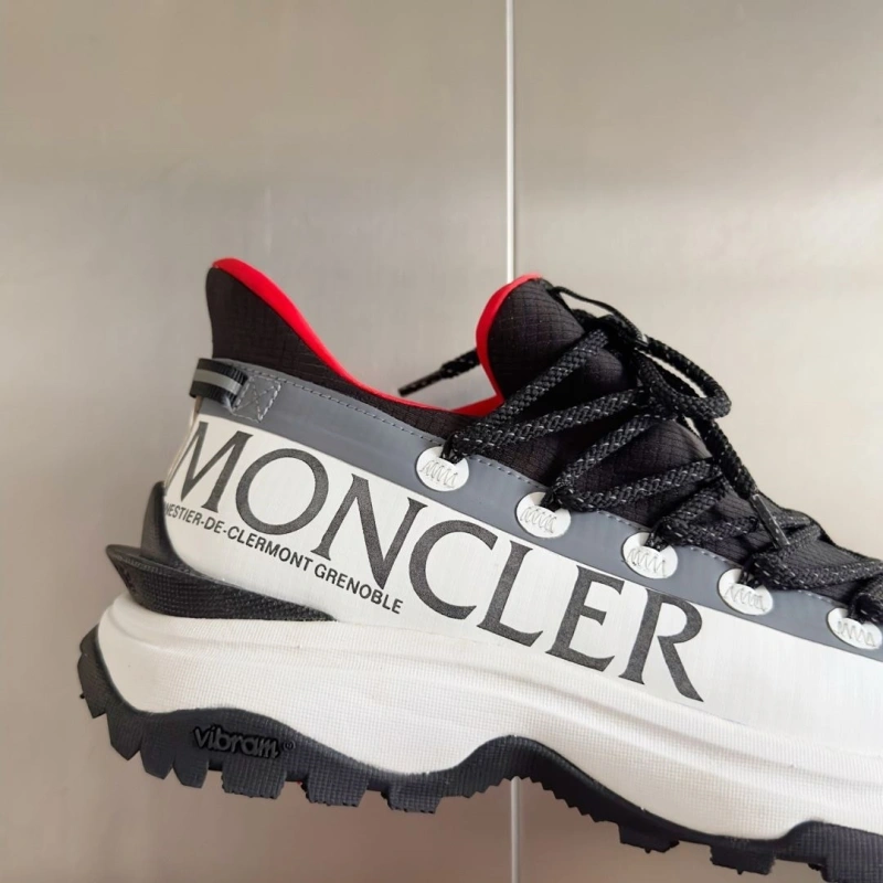 Resilient Mxnclxr Sneakers 197604