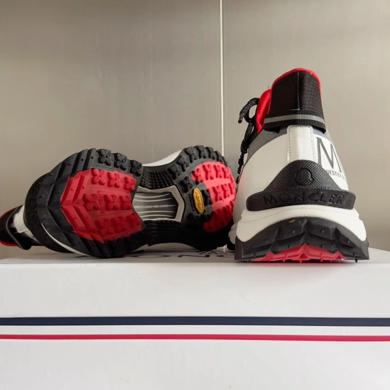 Resilient Mxnclxr Sneakers 197604