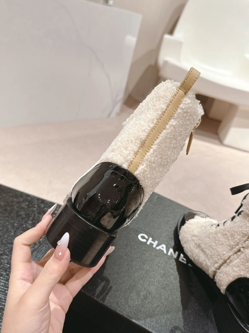 Comfortable Chxnxl Boots 126496