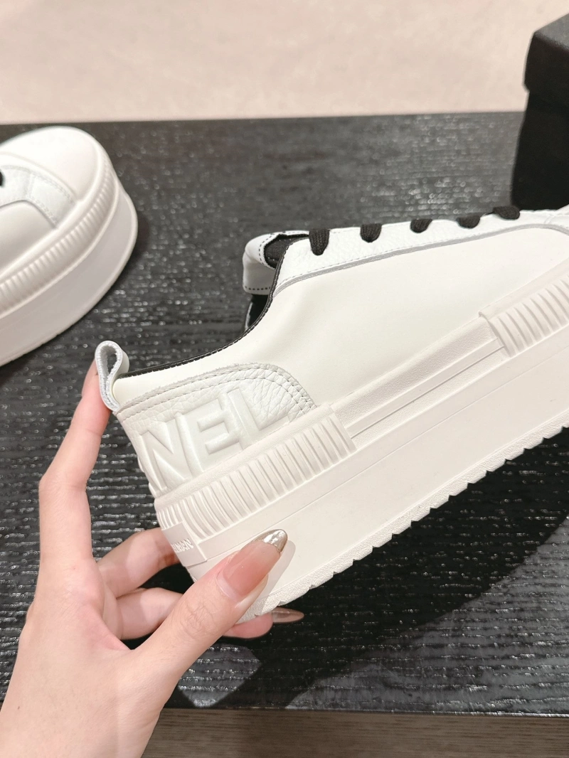 NewStyle Chxnxl Sneakers 125959