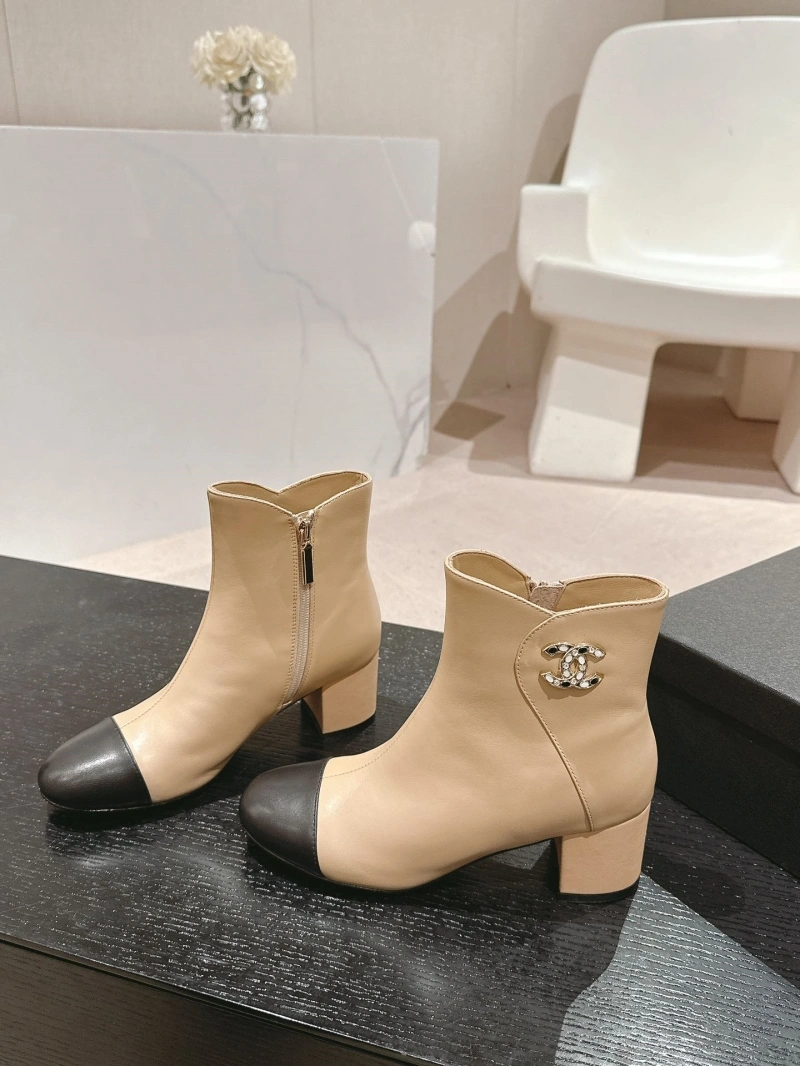 Timeless Chxnxl Boots 126485