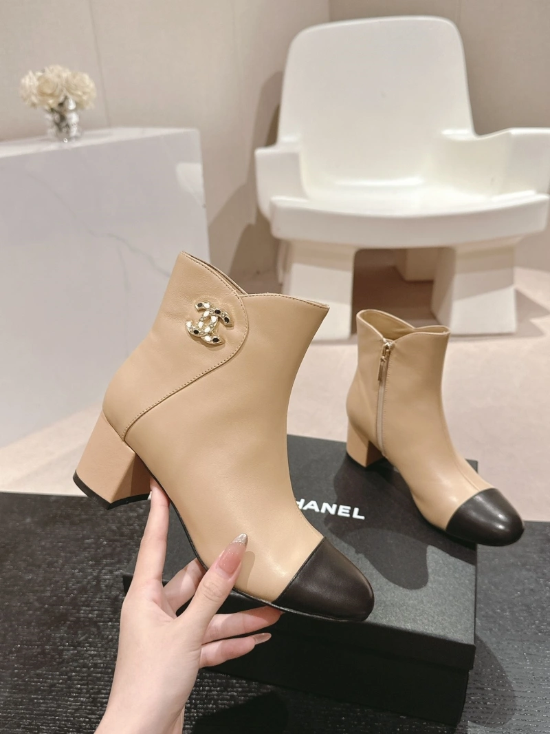 Timeless Chxnxl Boots 126485