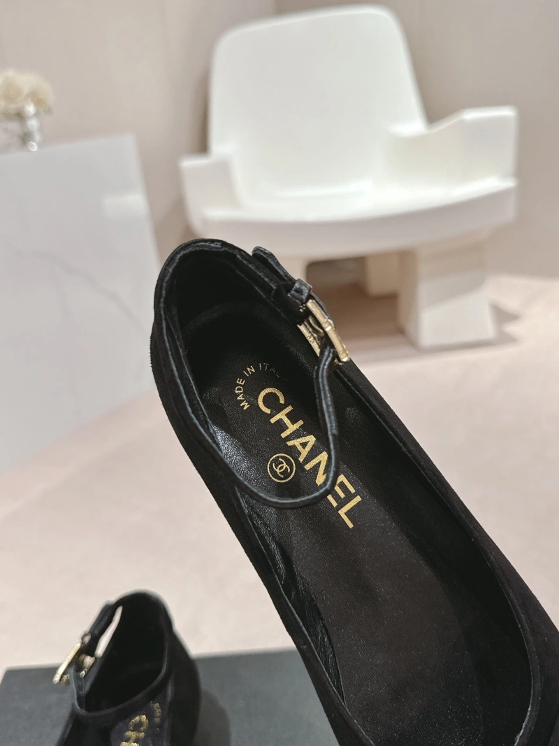 Refined Chxnxl Flat Shoes 126329