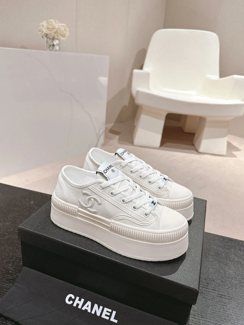 Flexible Chxnxl Sneakers 125968
