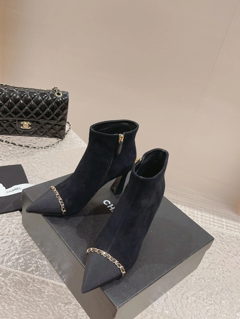Refined Chxnxl Boots 126486