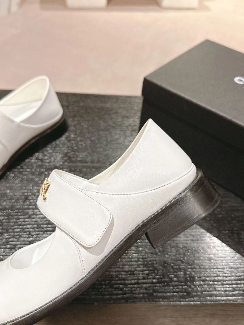 Chxnxl Leather Shoes Bold 126273