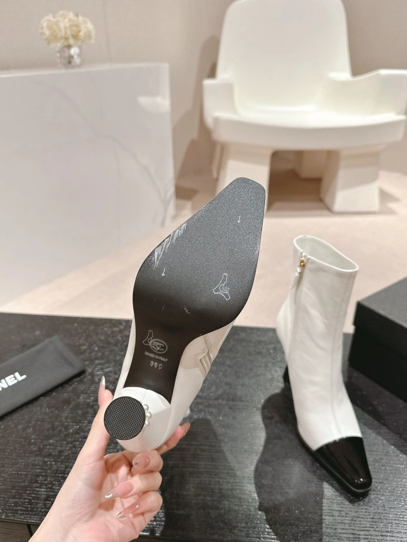 Stylish Chxnxl Boots 126465