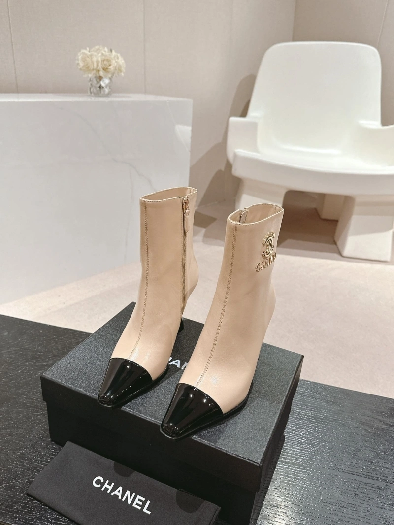 Functional Chxnxl Boots 126464