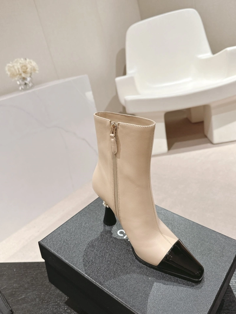 Functional Chxnxl Boots 126464