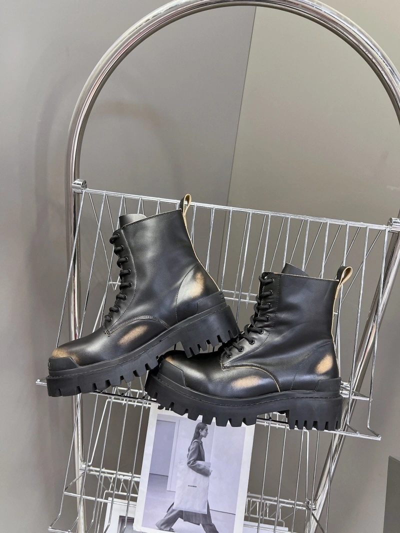 Bxlxnciaga Boots Sophisticated 109727
