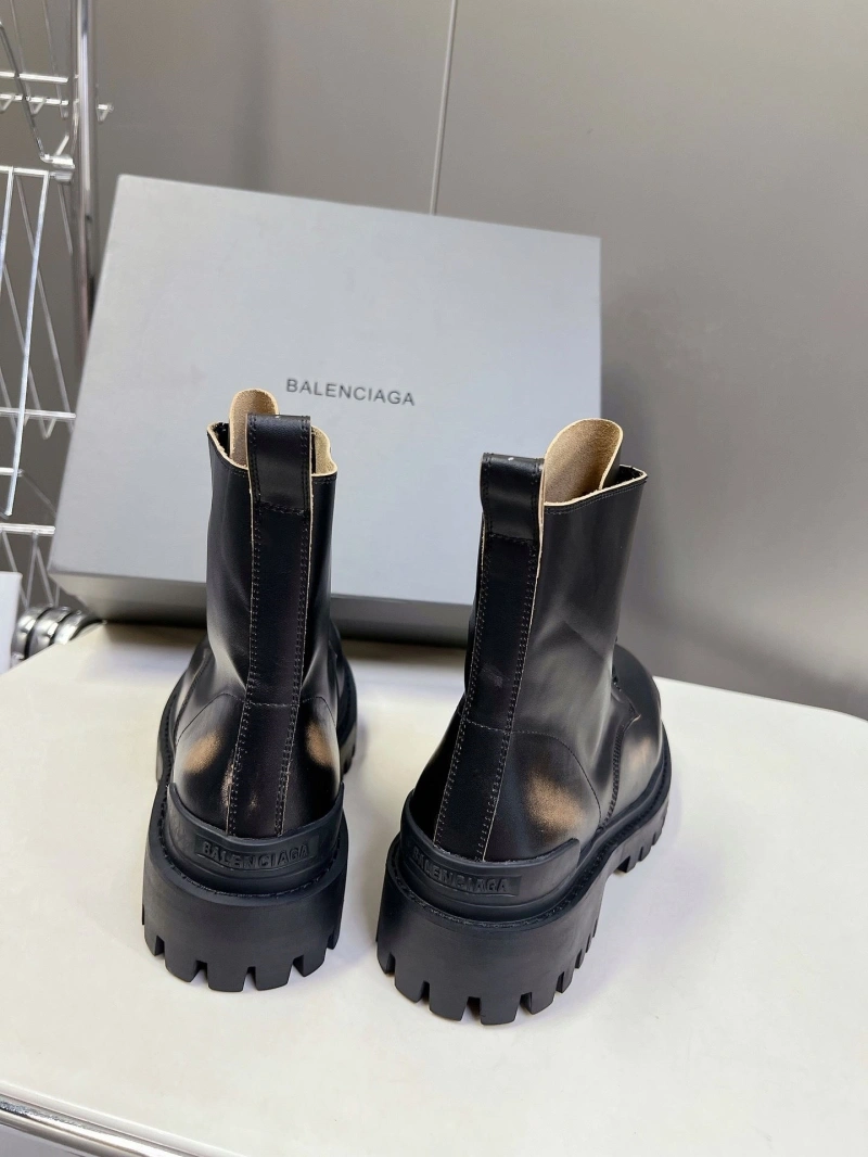 Bxlxnciaga Boots Sophisticated 109727