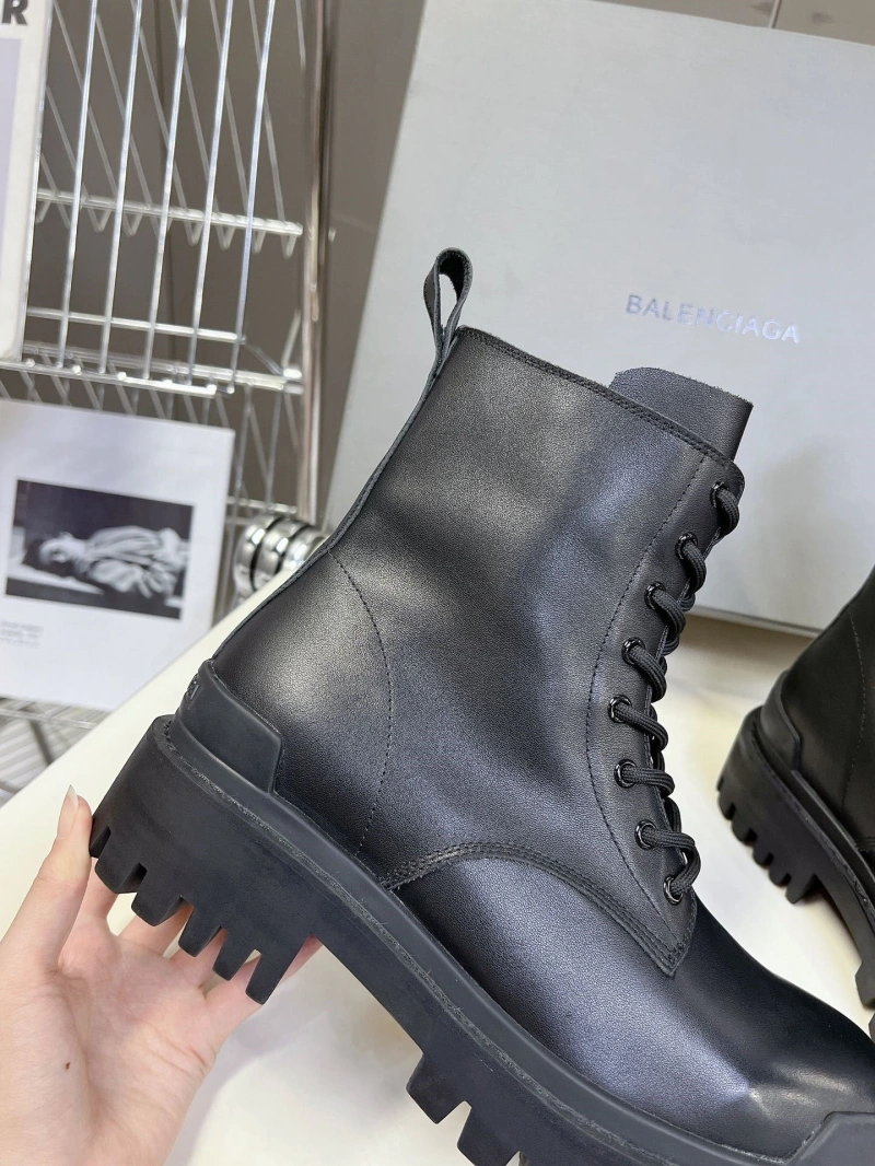 Bxlxnciaga Boots Unique 109721