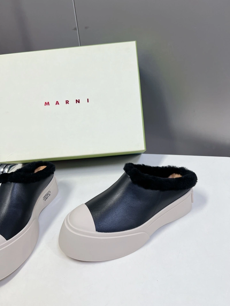 Othxr Slippers Trendy 214923