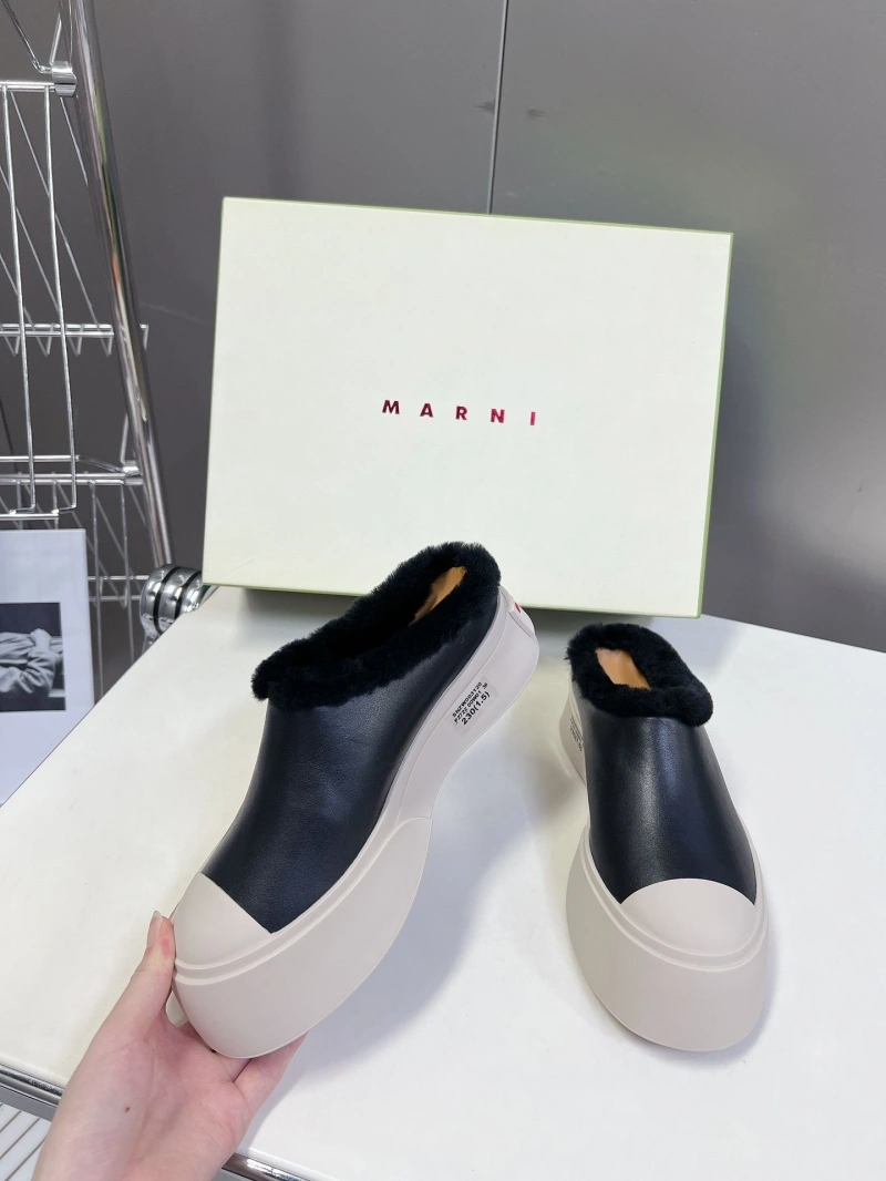 Othxr Slippers Trendy 214923