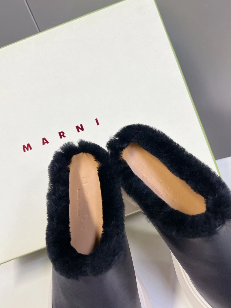 Othxr Slippers Trendy 214923