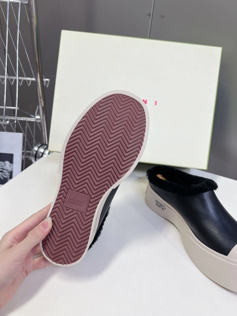 Othxr Slippers Trendy 214923