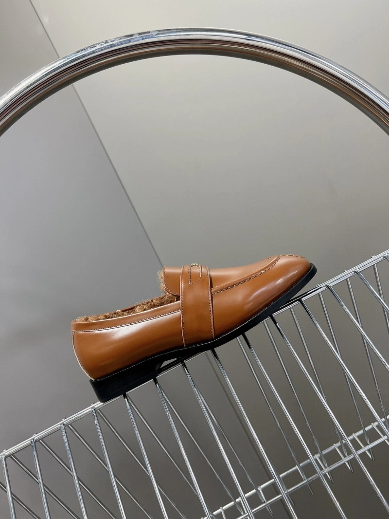 UrbanStyle Cxlxne Leather Shoes 116498