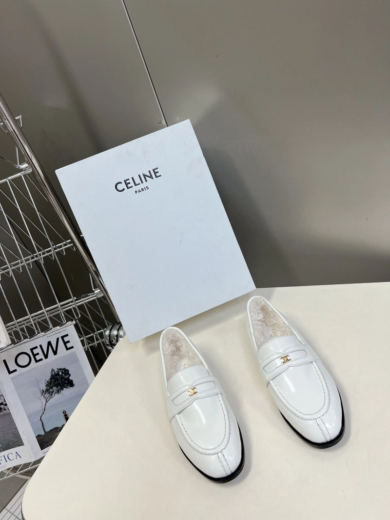 Flexible Cxlxne Leather Shoes 116499