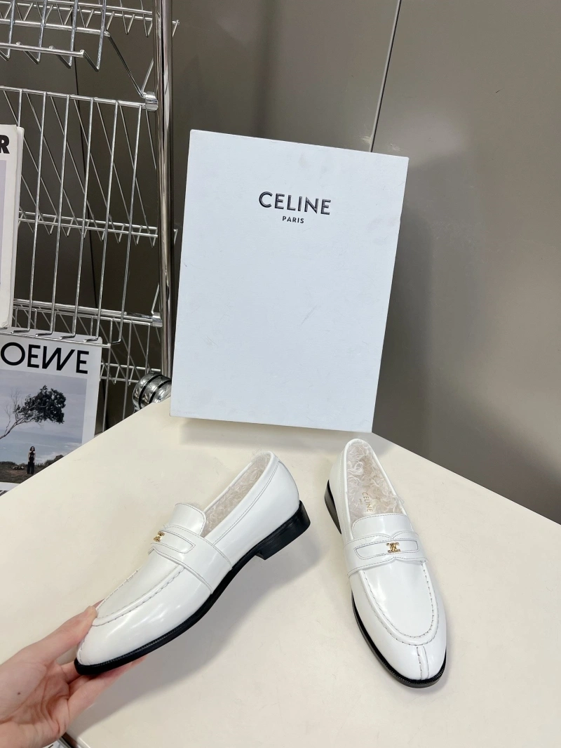 Flexible Cxlxne Leather Shoes 116499