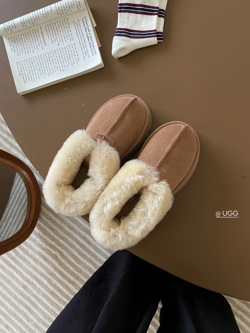 UGX Boots Compact 228442