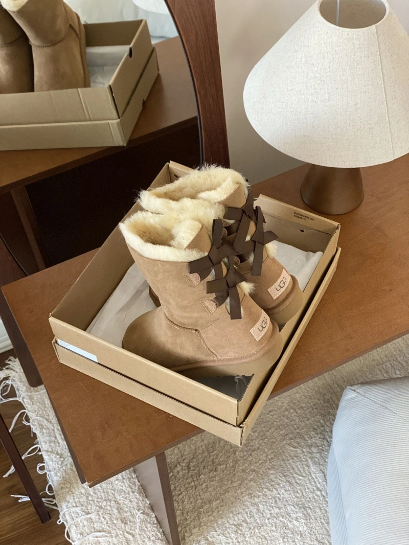 UGX Boots Compact 228436