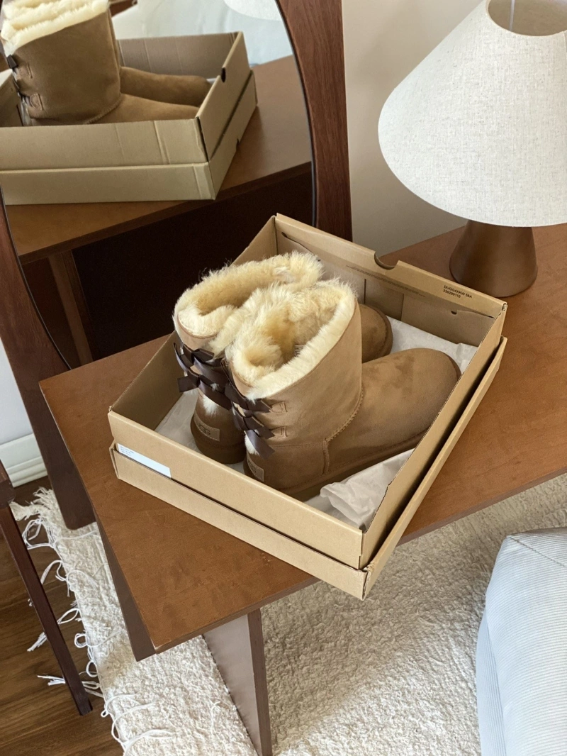 UGX Boots Compact 228436