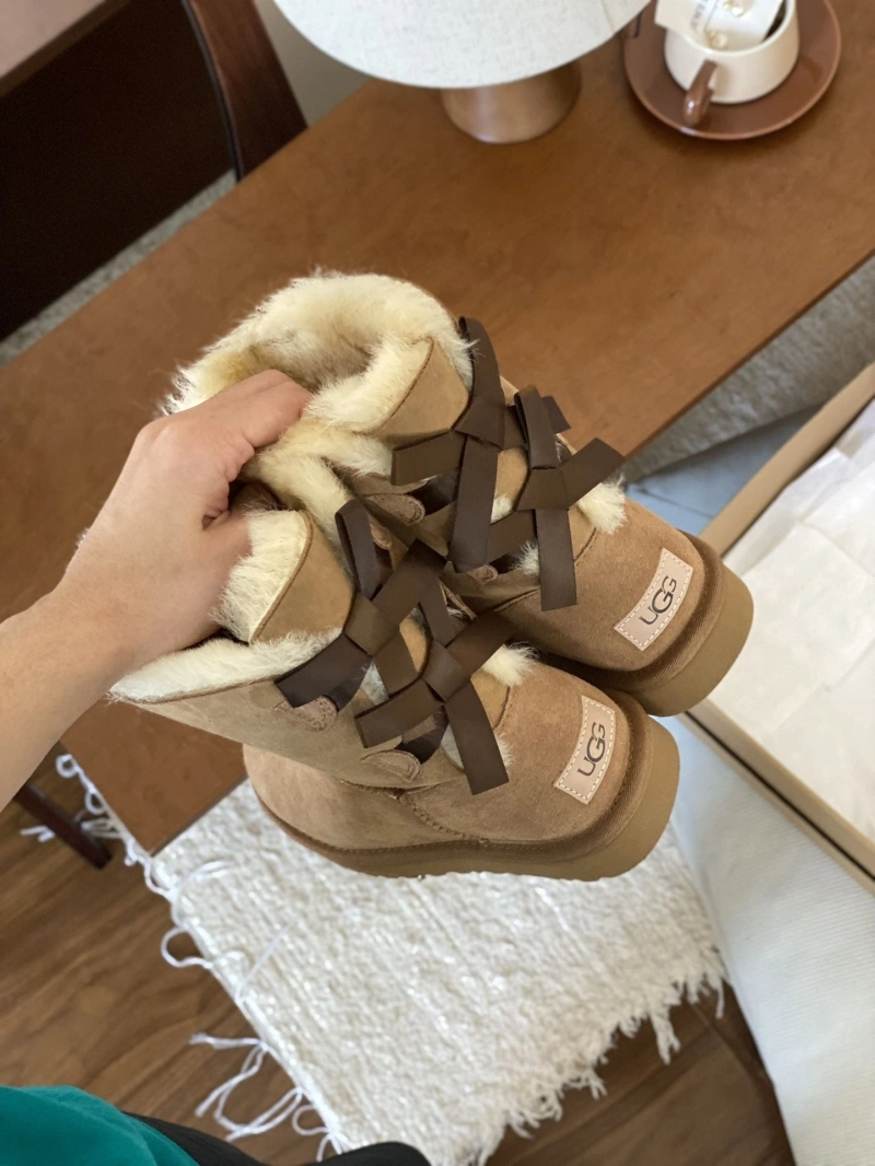 UGX Boots Compact 228436