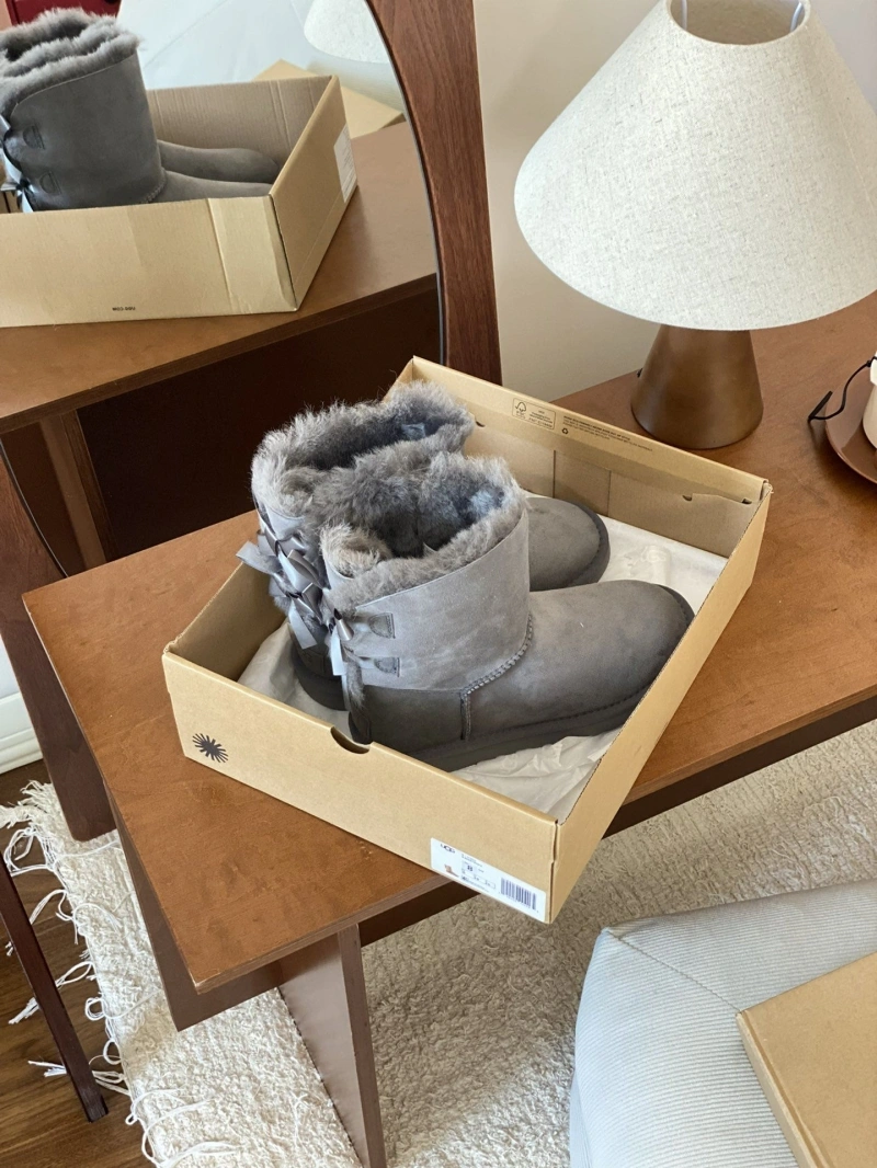 UGX Boots Unique 228445