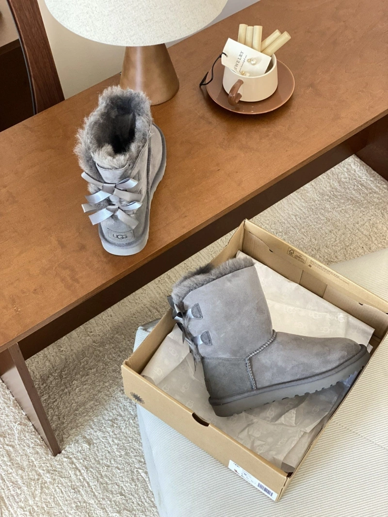 UGX Boots Unique 228445