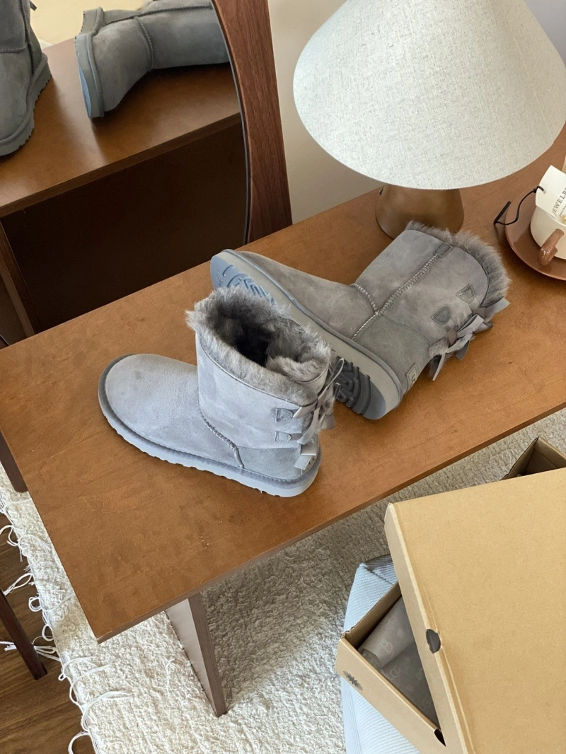 UGX Boots Unique 228445