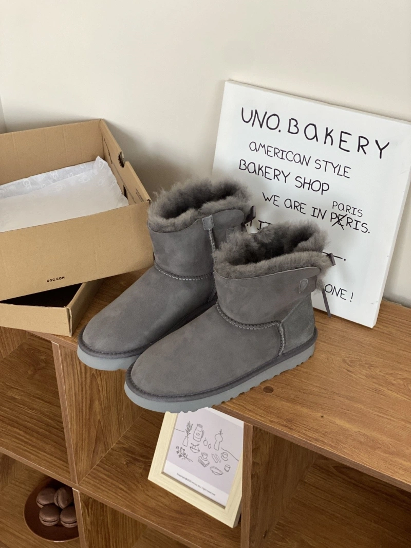 HighQuality UGX Boots 228435